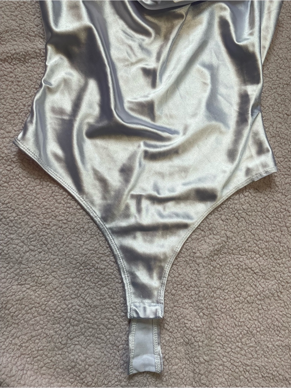 2 Bodysuits bundle. - Picture 8 of 10